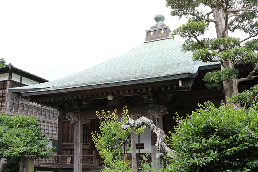 鎌倉・極楽寺の本堂