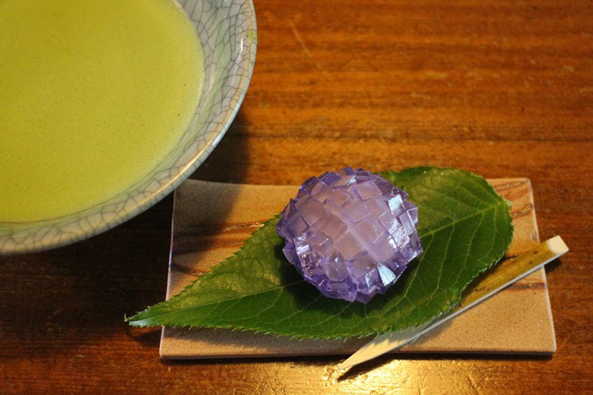 北鎌倉・御菓子司こまきの紫陽花和菓子