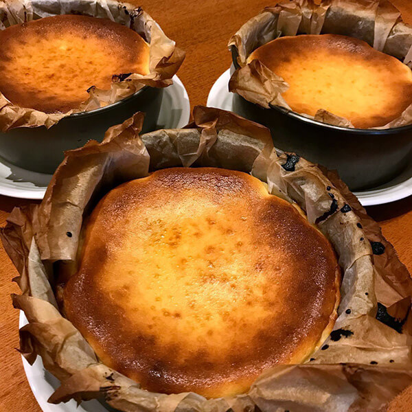 平塚・ソル ナシエンテのバスクチーズケーキ
