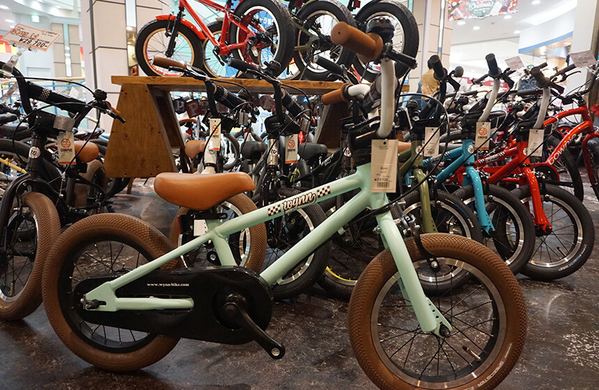 14インチの子ども用自転車