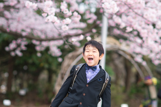 男の子入学式の写真撮影