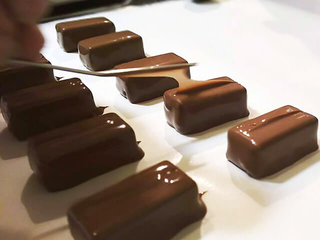 最高品質のクベルチュールを使ったチョコレート