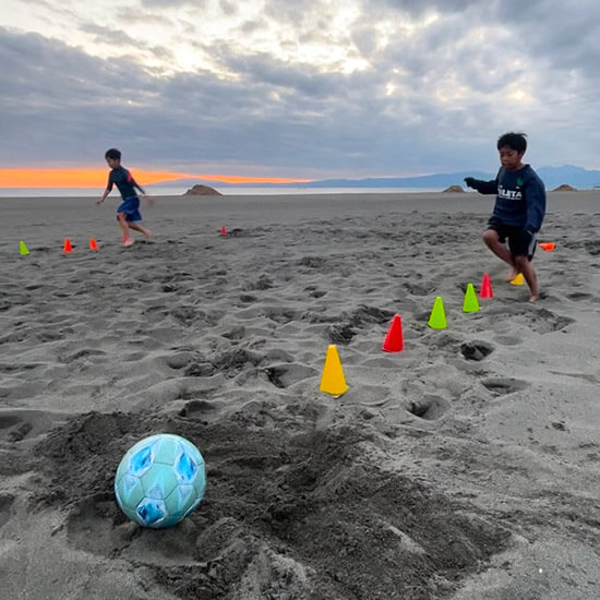 茅ヶ崎ビーチサッカー教室のトレーニング