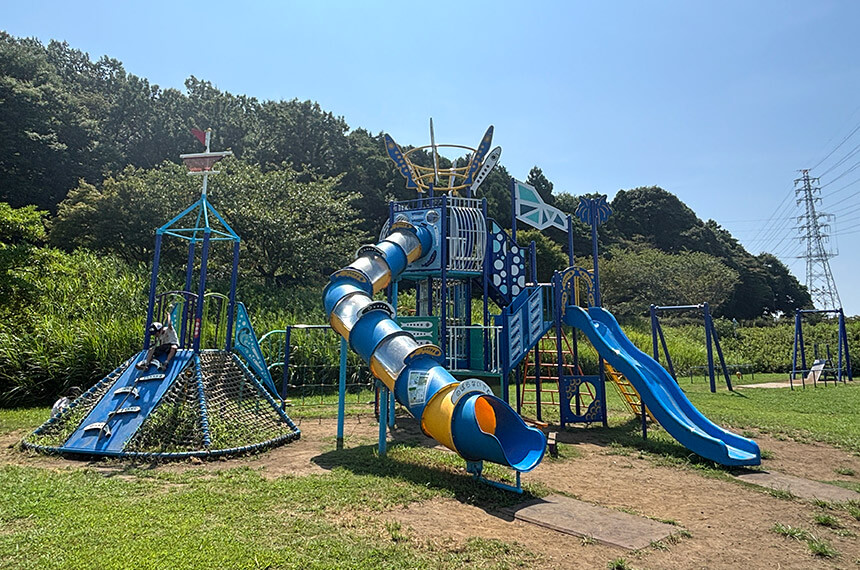引地川親水公園の複合遊具