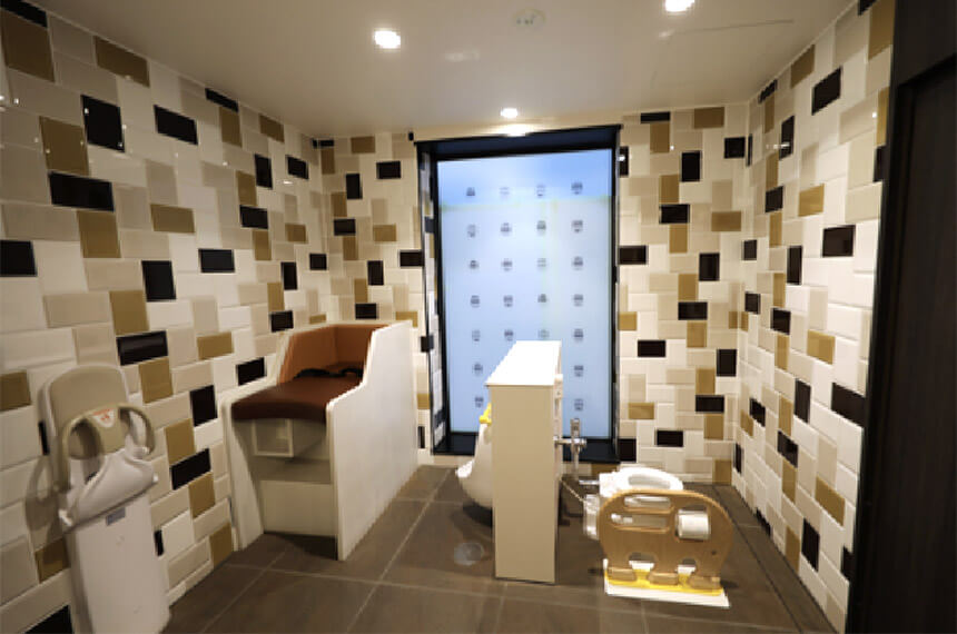 小田急電鉄のトイレはベビーシートやベビーチェア完備