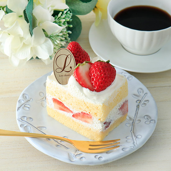 西鎌倉レシューのスペシャル苺ショートケーキ