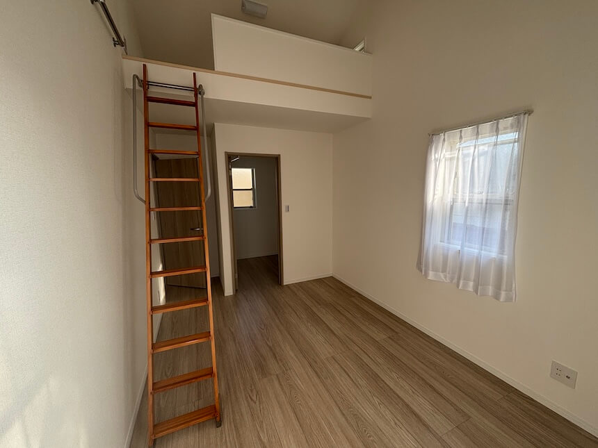 大きなウォークインクローゼット付き