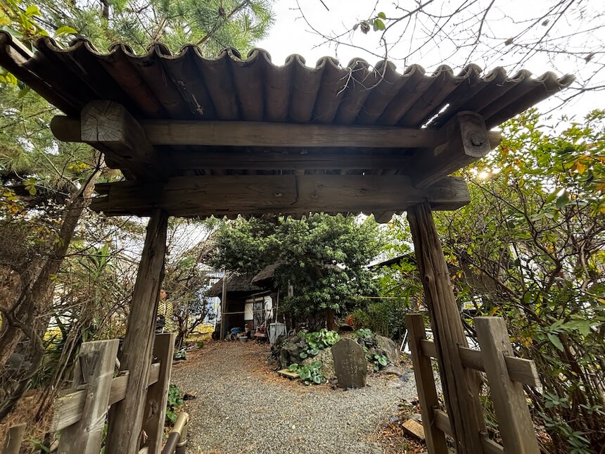 歴史を感じる中庭は、見応えがあります